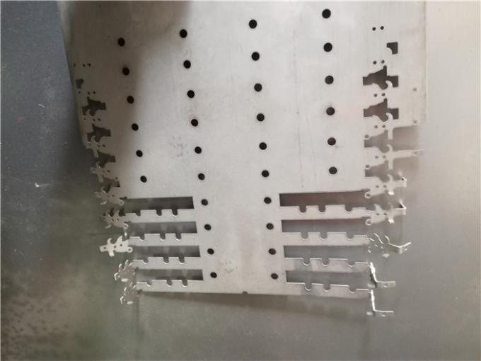 Drucker-Joch-Metallschienenplatten-hohe Präzision Rogressive, das Form stempelt 0