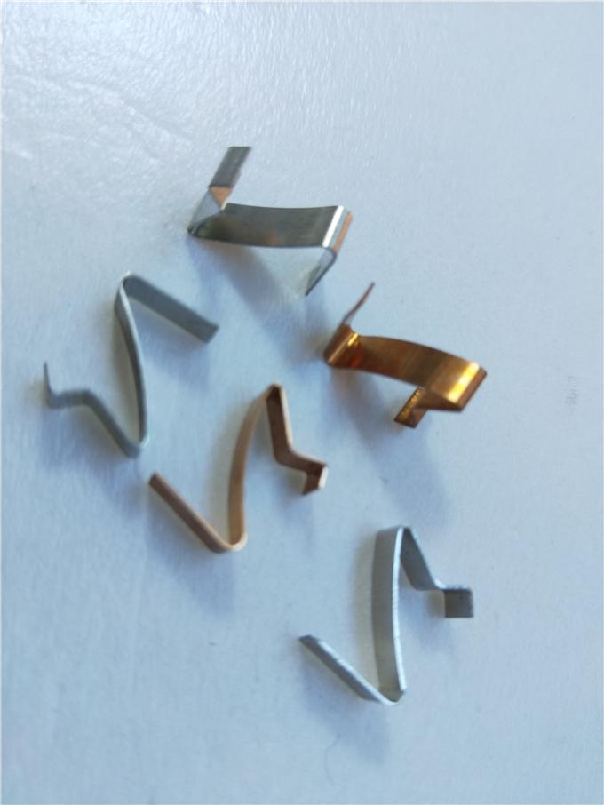 Hohe Präzisions-Blech, das Diesl stempelt Schnellknopf-V-Form Sprengring-Teile verbiegt 1
