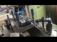 Rohr aus Kupfer in Säulenform