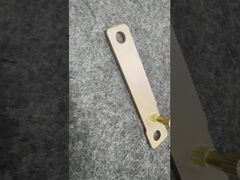 Metallstempel stirbt